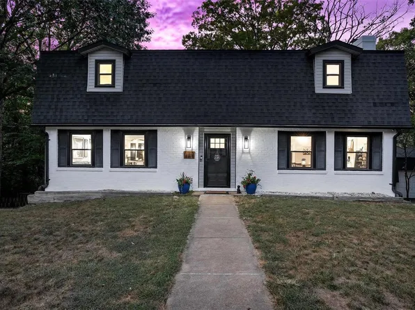 309 Hideaway Hl, Eureka, MO 63025