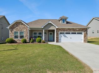 307 Franklin Cir, Fort Oglethorpe, GA 30742