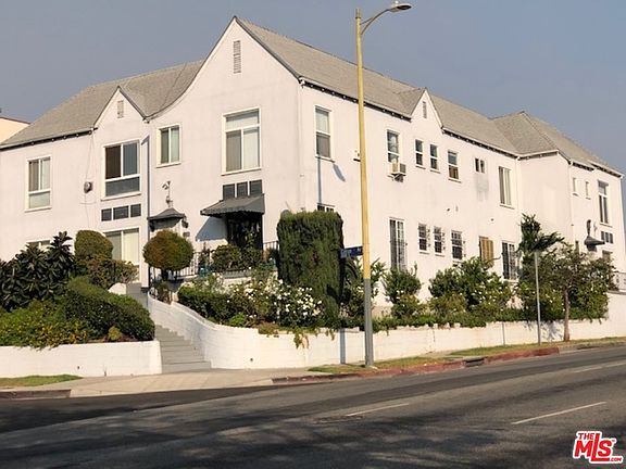 5th image of 1296 S Citrus Ave