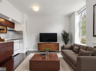 2137 Spruce St #4, Philadelphia, PA 19103