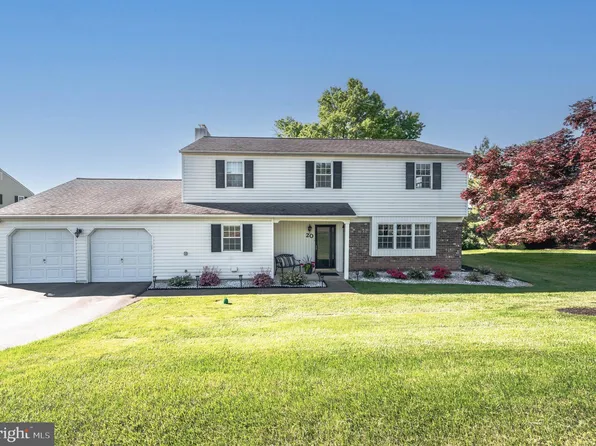 20 Birchwood Cir, Chalfont, PA 18914