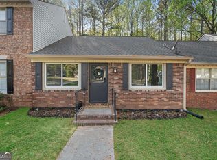 7167 Williamsburg Dr, Riverdale, GA 30274