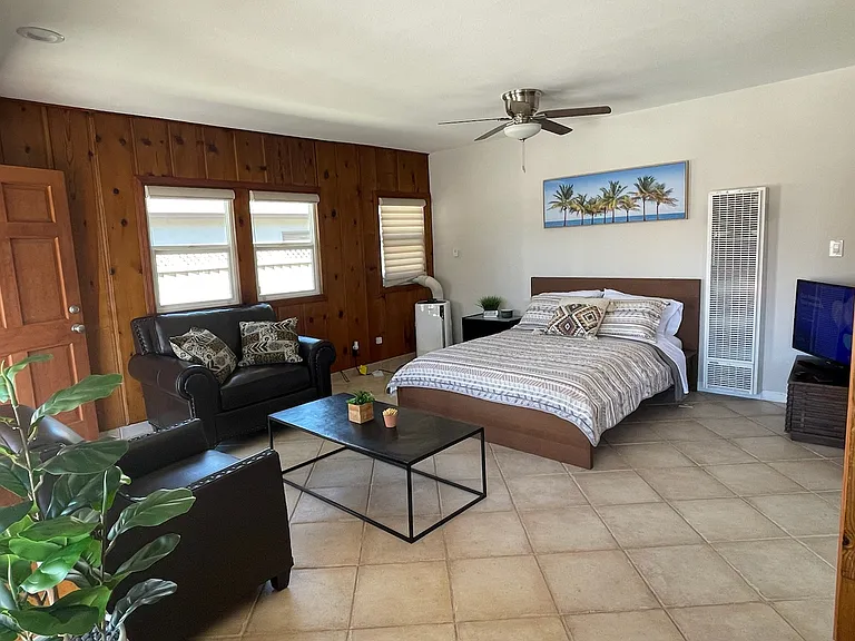 711 E Taylor St #2 — Photo 4