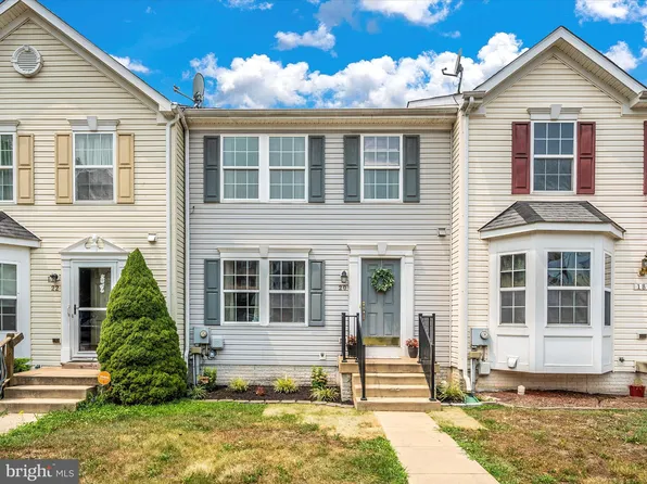 20 Snead Dr, Martinsburg, WV 25405