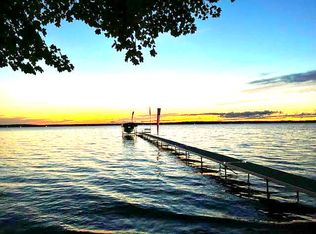 5185 Tromble Dr, Cheboygan, MI 49721