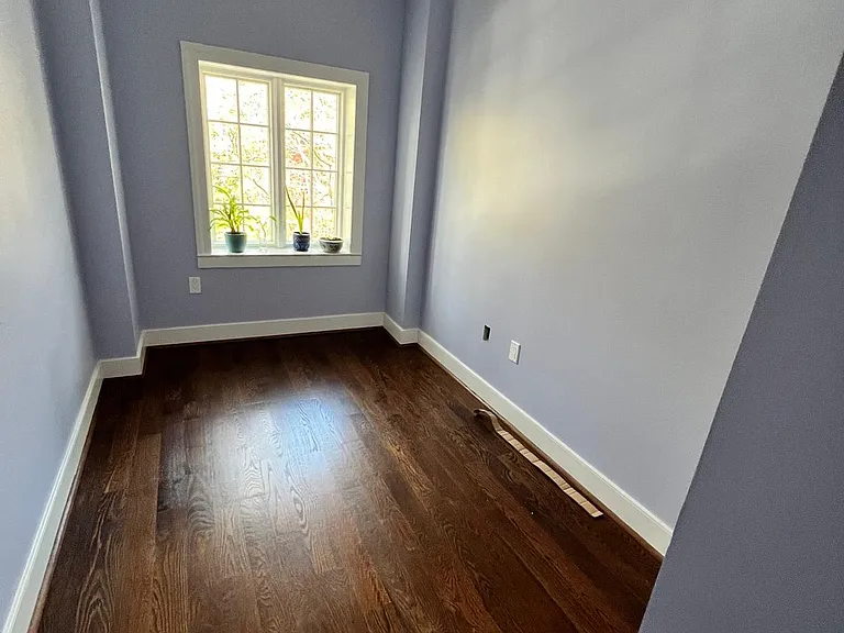 1742 Irving St NW — Photo 34