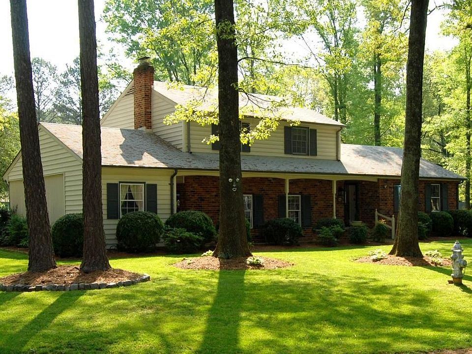 1st image of 2349 Colton Dr