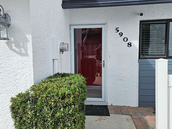 2nd image of 5908 Idle Forest Pl