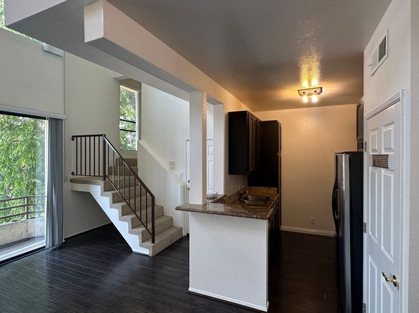 4350 Laurelgrove Ave APT 202