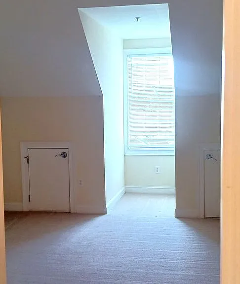 5215 Center St #405 — Photo 12