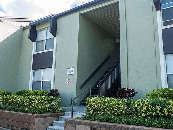 Promenade at Uptown ; Altamonte Springs, FL