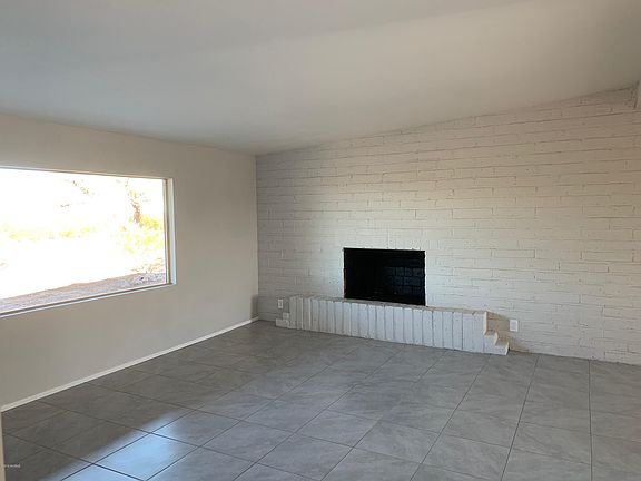 3rd image of 11101 S Nogales Hy