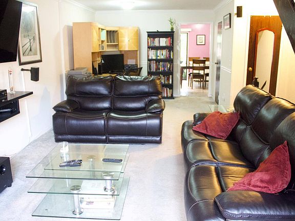 3rd image of 16 Elmwood Park Dr #A