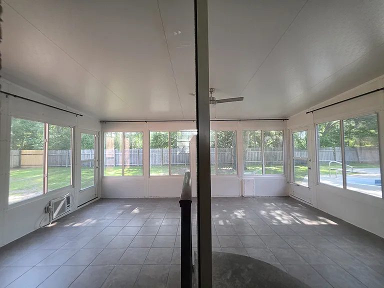 2501 Elkhart Dr — Photo 23