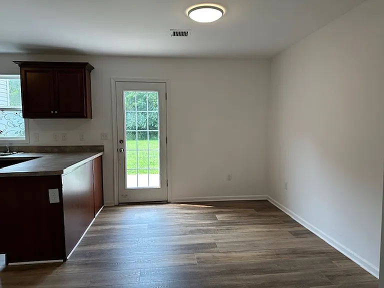 2082 Market Street Ext — Photo 7