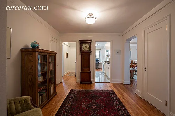 Sold by Corcoran | media 21