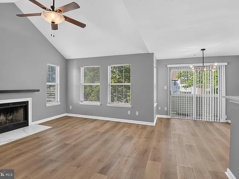 4436 Lord Loudoun Ct #14-5 — Photo 6