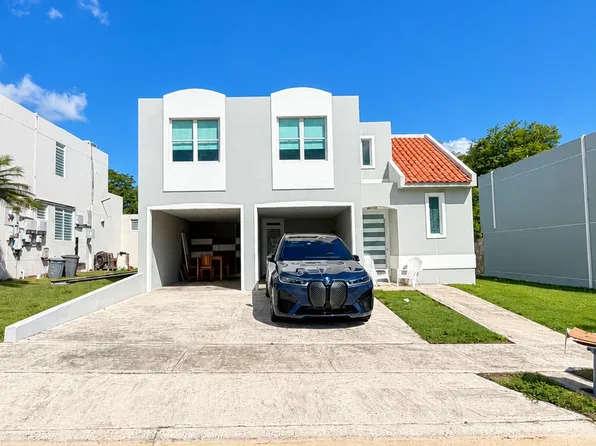 28 Almacigo, Canovanas, PR 00729