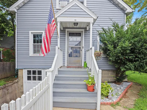 15 Lucy St, Greenwich, CT 06831