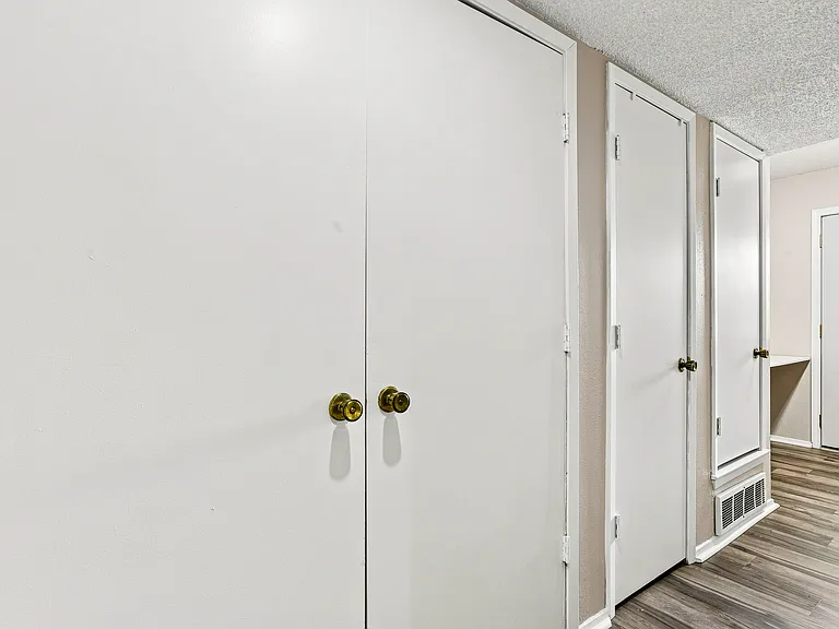 121 Allencrest Dr #123 — Photo 15