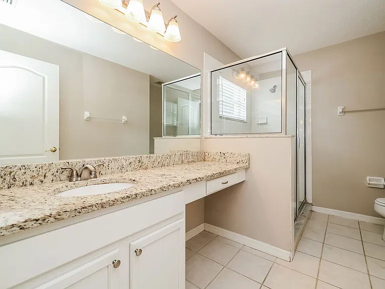 7002 Crown Lake Dr — Photo 10
