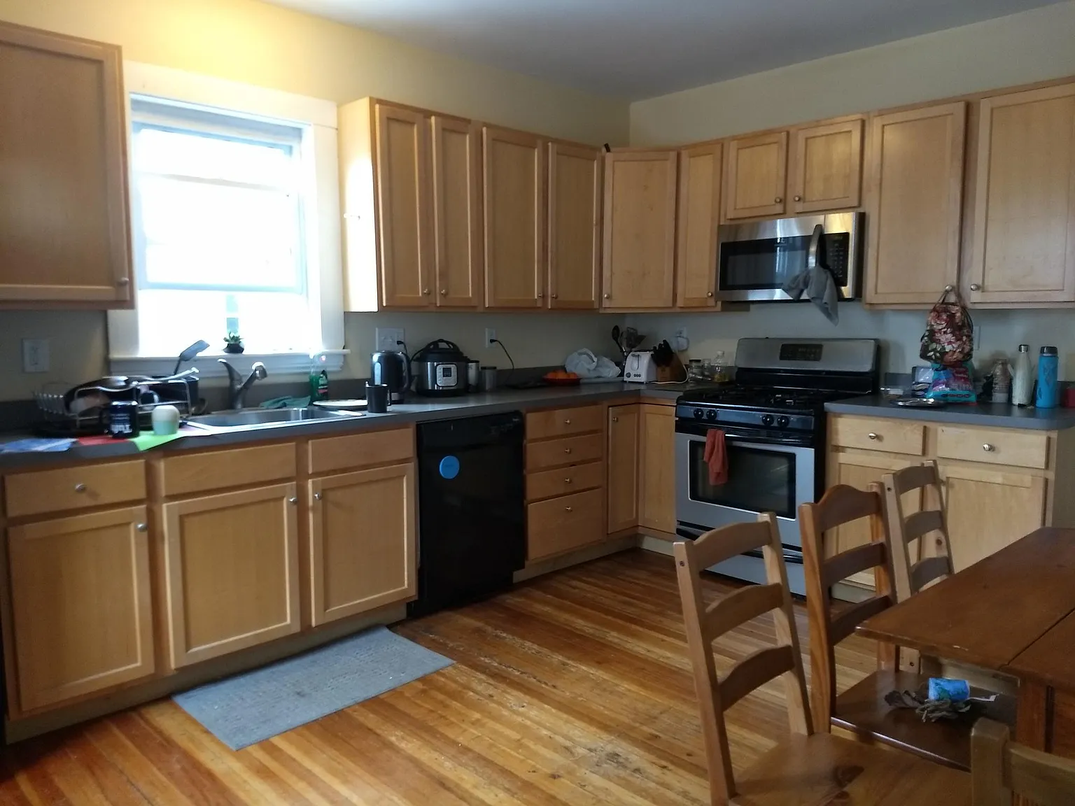 5 bed, $6,500 — Photo 2