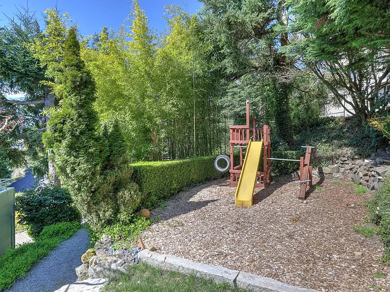 8158 W Mercer Way — Photo 34
