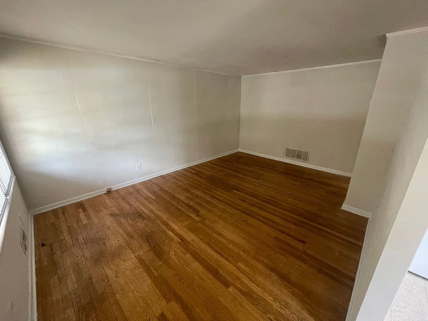 Pre-Leasing For August 9th 2027! — Photo 3