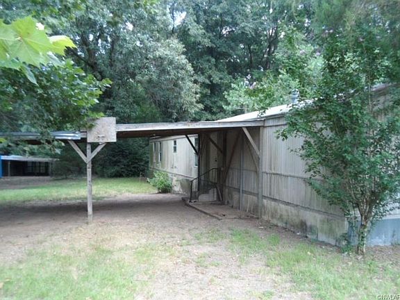 4th image of 3173 Liberty Dr
