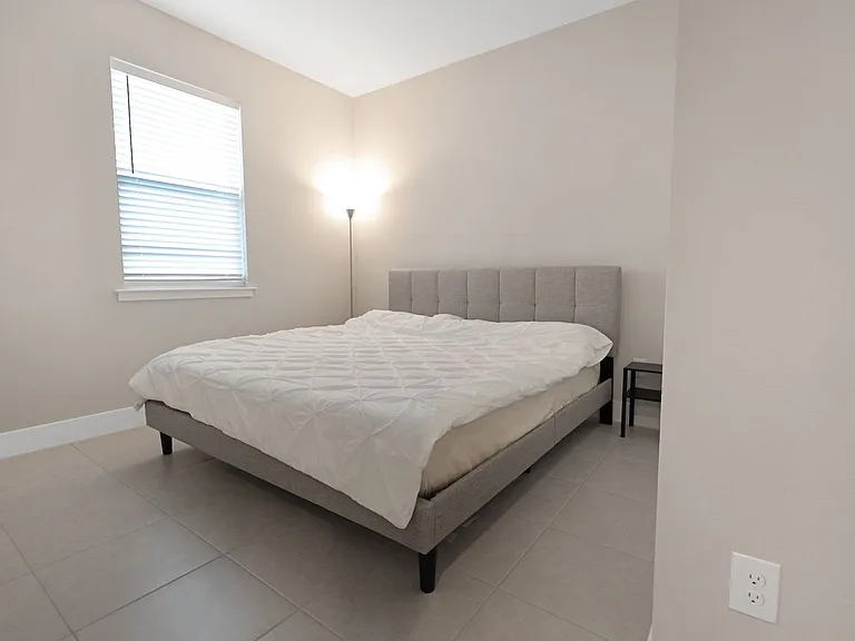 17982 Grand Prosperity Dr — Photo 35