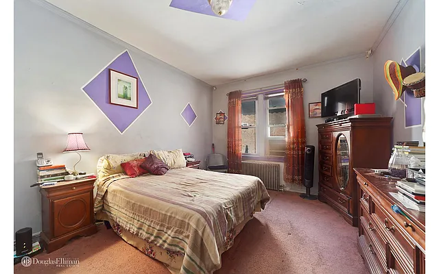 Sold by Douglas Elliman | media 15