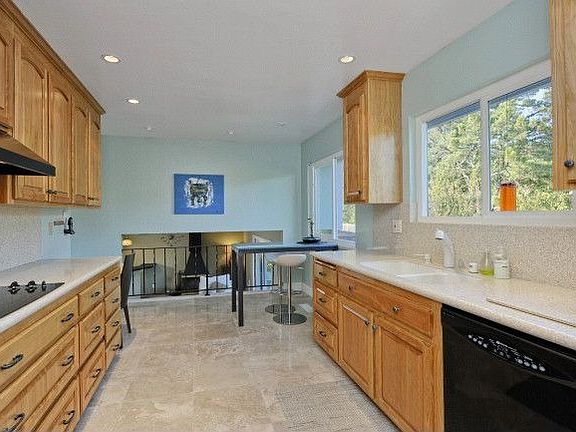 5th image of 7818 Hansom Dr