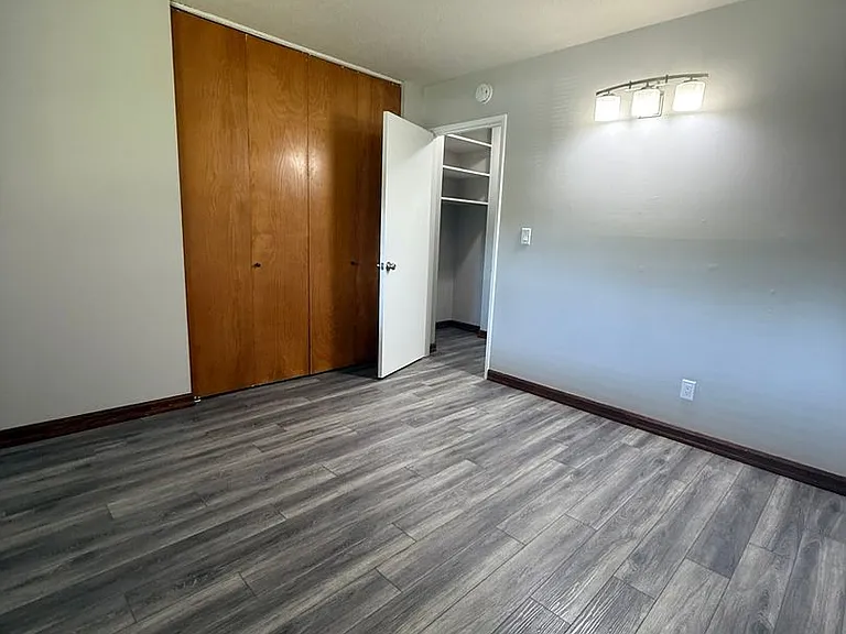11485 SW Greenburg Rd — Photo 14