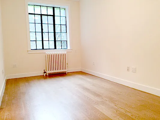 Rented by Buchbinder & Warren | media 7