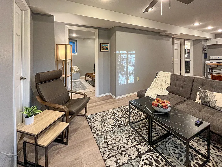 515 Bluff Ave #L — Photo 25