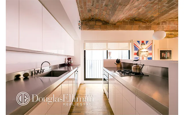 Sold by Douglas Elliman | media 16