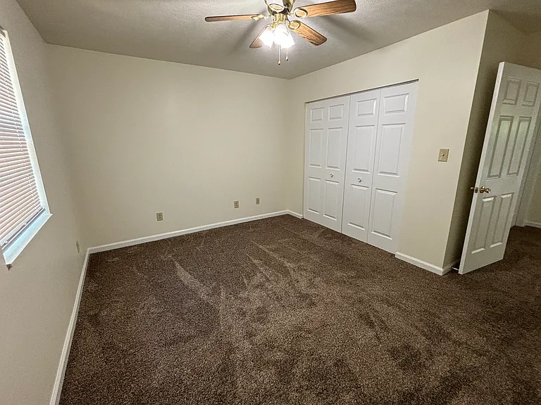 1942 Hudspeth Rd #6 — Photo 15