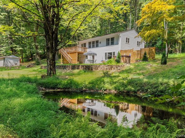 19 Bakertown Rd