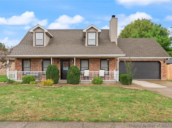 2102 Twinbrook Drive, Sellersburg, IN 47172