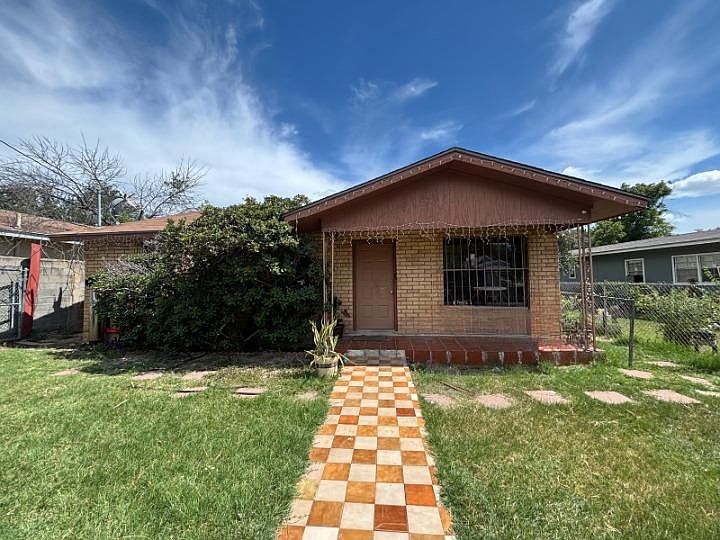 1st image of 2003 Farias St