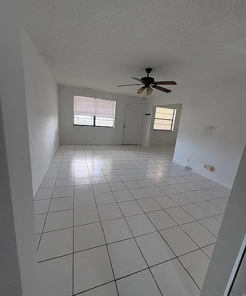 500 NE 2nd St #427 — Photo 15