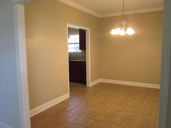 5th image of 209 Sunflower Estates Ln