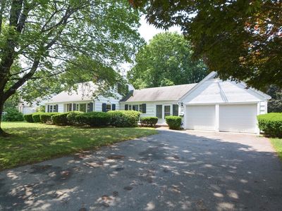 41 Russell Rd, Framingham, MA, 01702