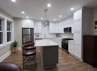 6432 Darlington Rd #1, Pittsburgh, PA 15217