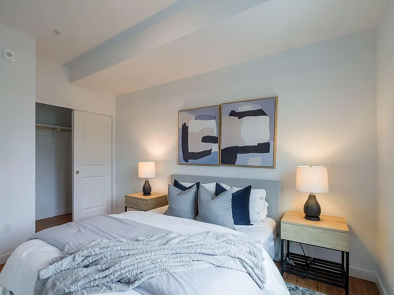 7550 N Lombard St — Photo 15