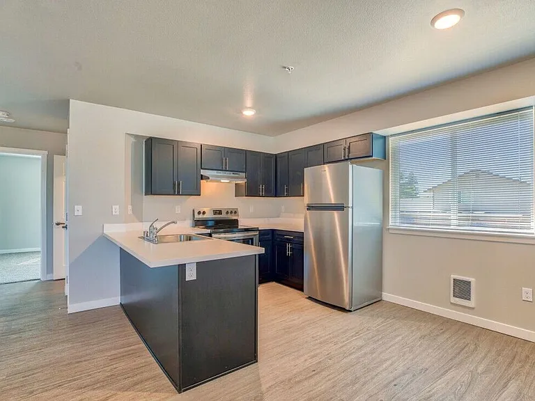The Edge Apartments — Photo 1