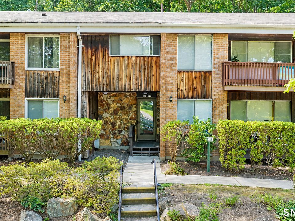 1st image of 200 Woodmont Avenue #126