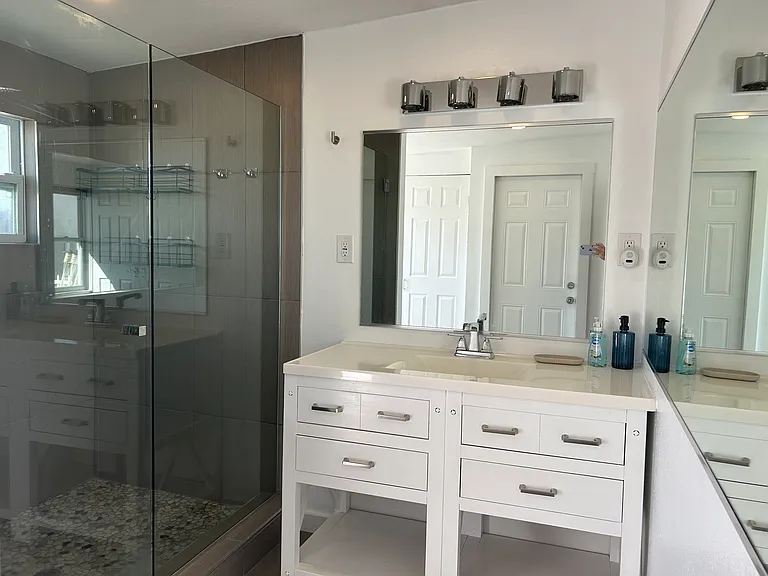 757 Mandalay Ave — Photo 15