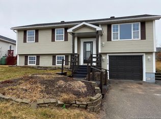 110 Honeysuckle Dr, Saint John, NB E2M 5T1