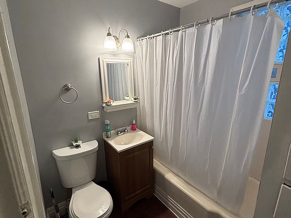 5th image of 81 Greenwood Pl #81